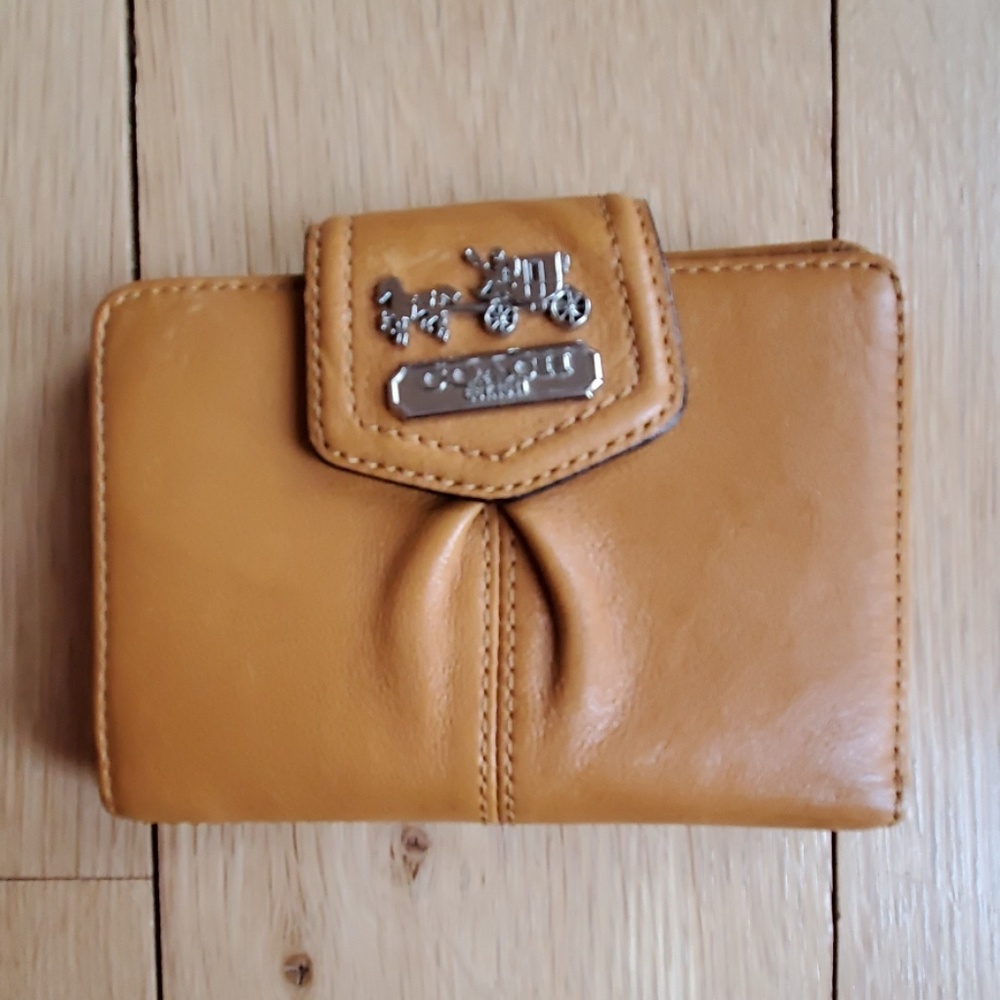 Coach wallet